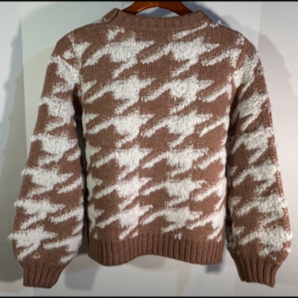 Line & Dot x Revolve Houndstooth Plush Sweater Cream/Toffee Brown Size S - NWT - Picture 9 of 16